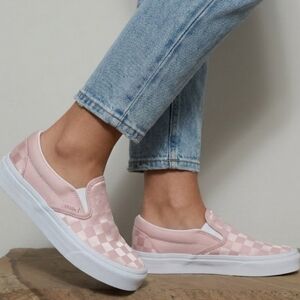 NEW! Vans Women's Pink Slip-On Sneakers sz 8 NWT
